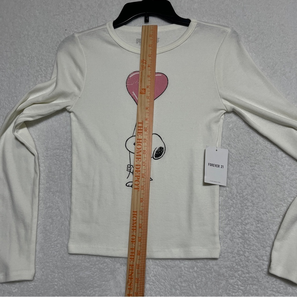 Peanuts Forever 21 Juniors White Ribbed Long Sleeve Snoopy Tee Small NWT - Picture 4 of 6